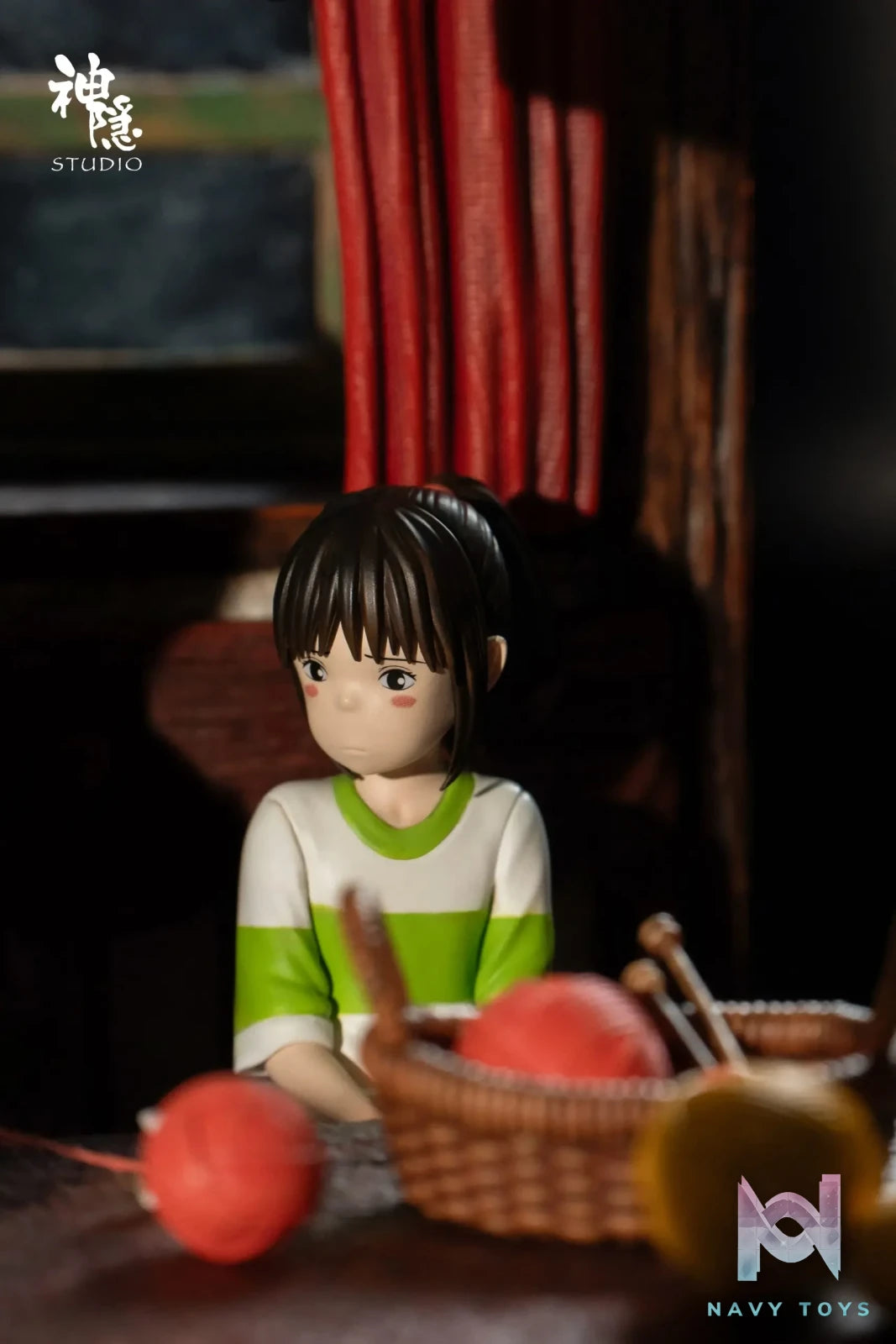 Shen Yin Studio – Spirited Away Silhouette Moment Series Spirited Away No-Face Man & Chihiro Ogino
