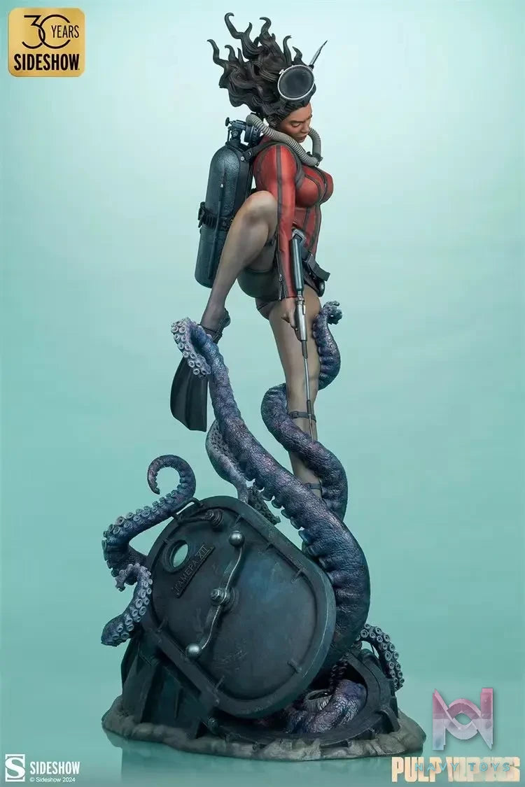 Sideshow Collectibles – Original Pulp Vixens#2 DEEP DOWN 300841 (Licensed)