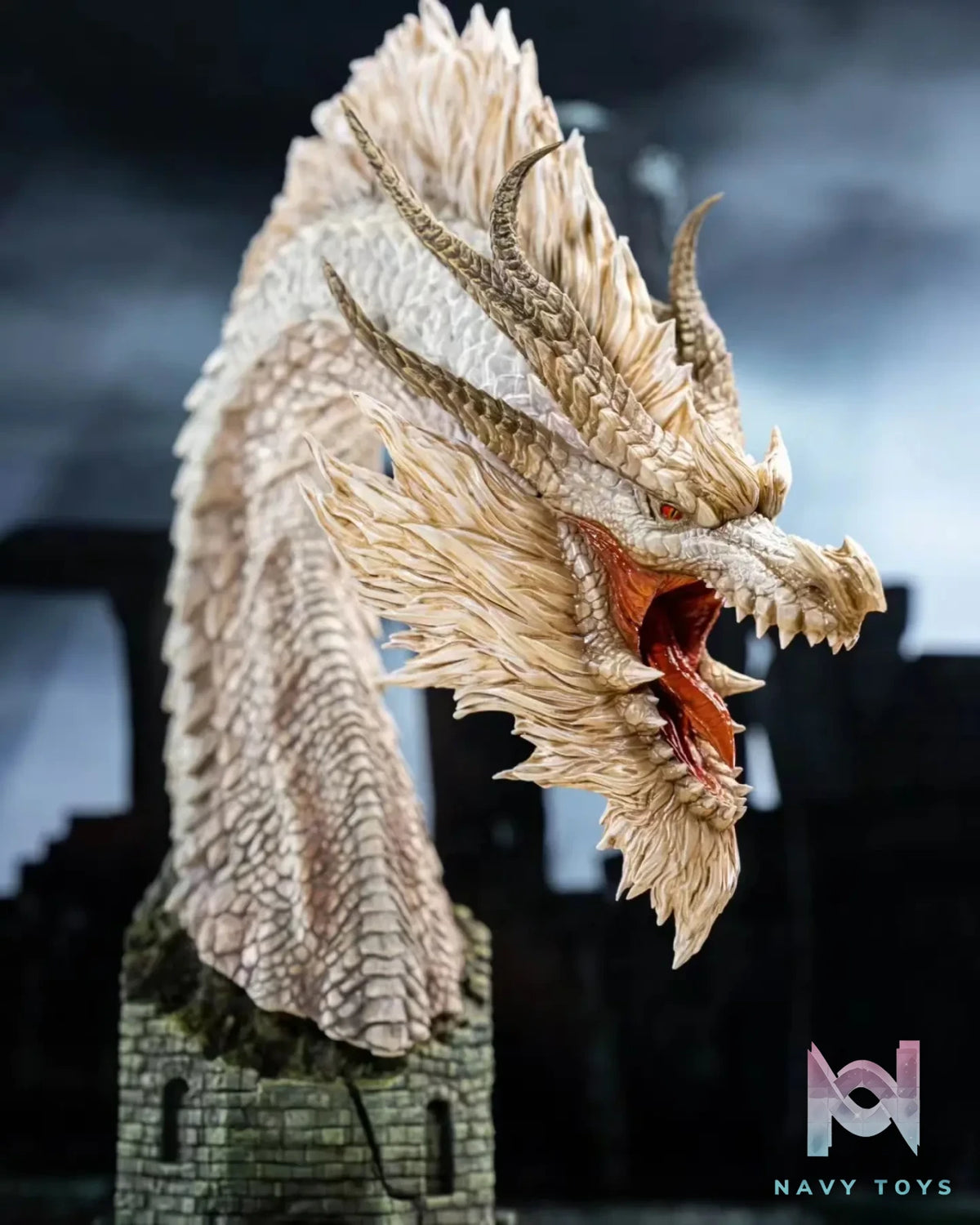 Dragon Frontier Studio – Monster Hunter White Fatalis Head Sculpture
