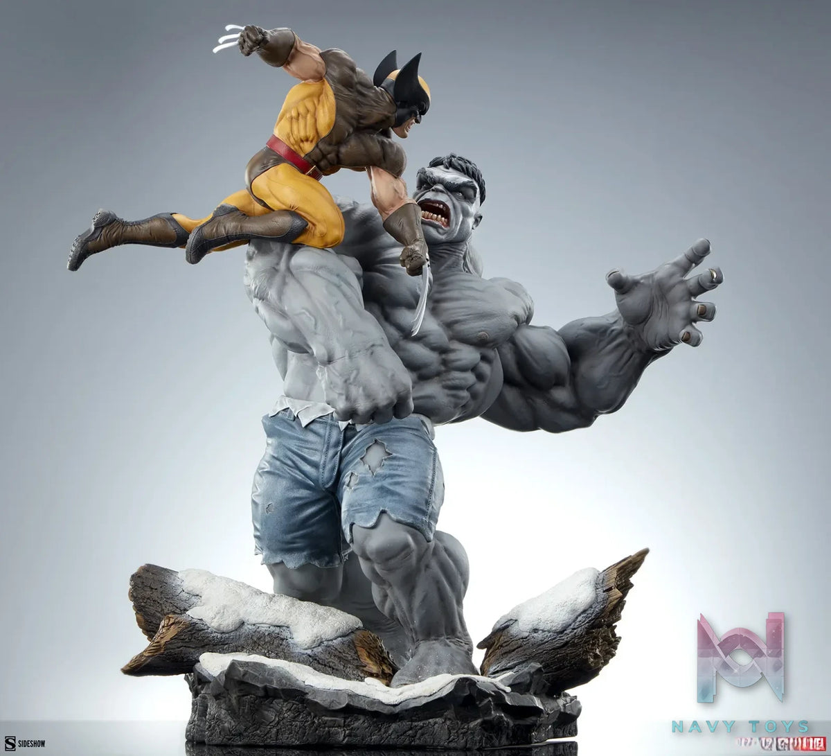 Sideshow Collectibles – Marvel collectible Grey Hulk vs Wolverine 2002162 (Licensed)