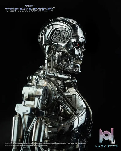 INART – T-800 Endoskeleton 1/6 Scale Collectible Action Figure Ag A036 (Licensed)