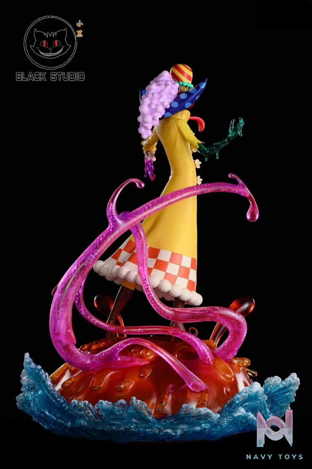 Black Studio – Charlotte Perospero