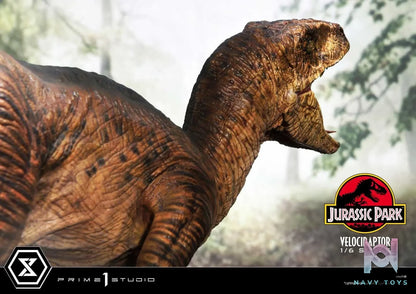 Prime 1 Studio – Legacy Museum Collection Jurassic Park (Film) Velociraptor Attack 1/6 scale LMCJP-04(Licensed)