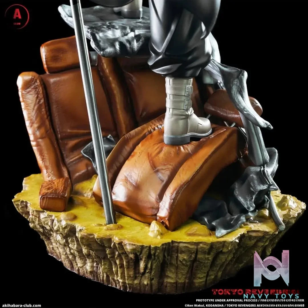 AkihabaraClub Studio – Manjiro Sano 1/6 statue authorized by Tokyo Revengers (Licensed)