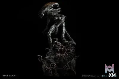 XM Studio – Alien Hive – Warrior Black (Licensed)