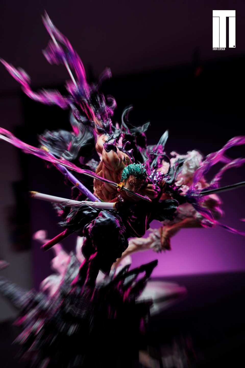 Roronoa Zoro - One Piece - Iron Curtain Studio resin statue iron curtain studio anime figure