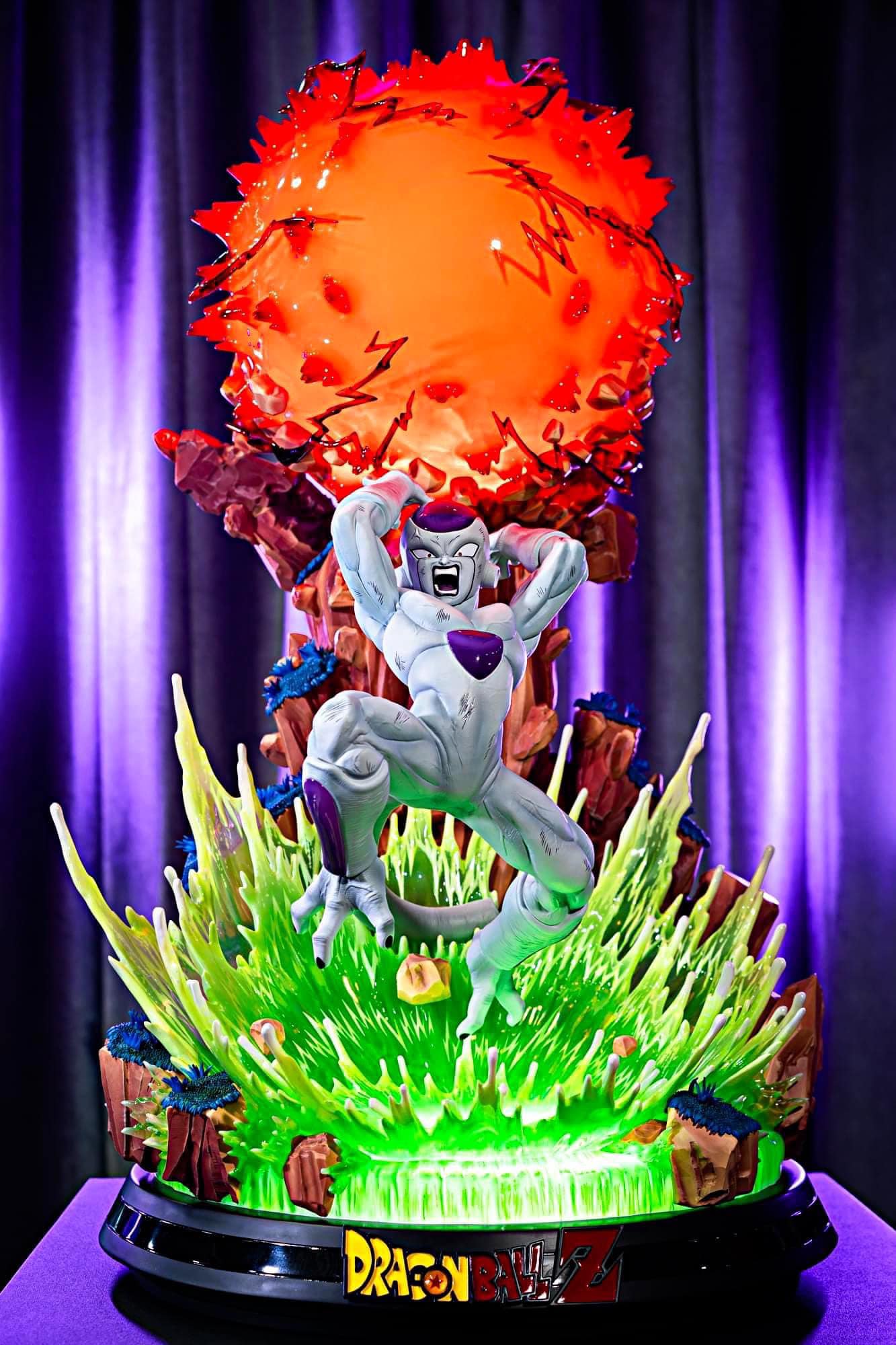 Frieza 4th Form - Dragon Ball - Tsume Art resin statue Tsume Studio anime figure