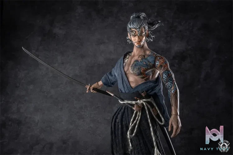 ART FUTURE – 1/6 Sakamoto Ryoma Commander Silver Dragon Armor Version Action Figure (Licensed)