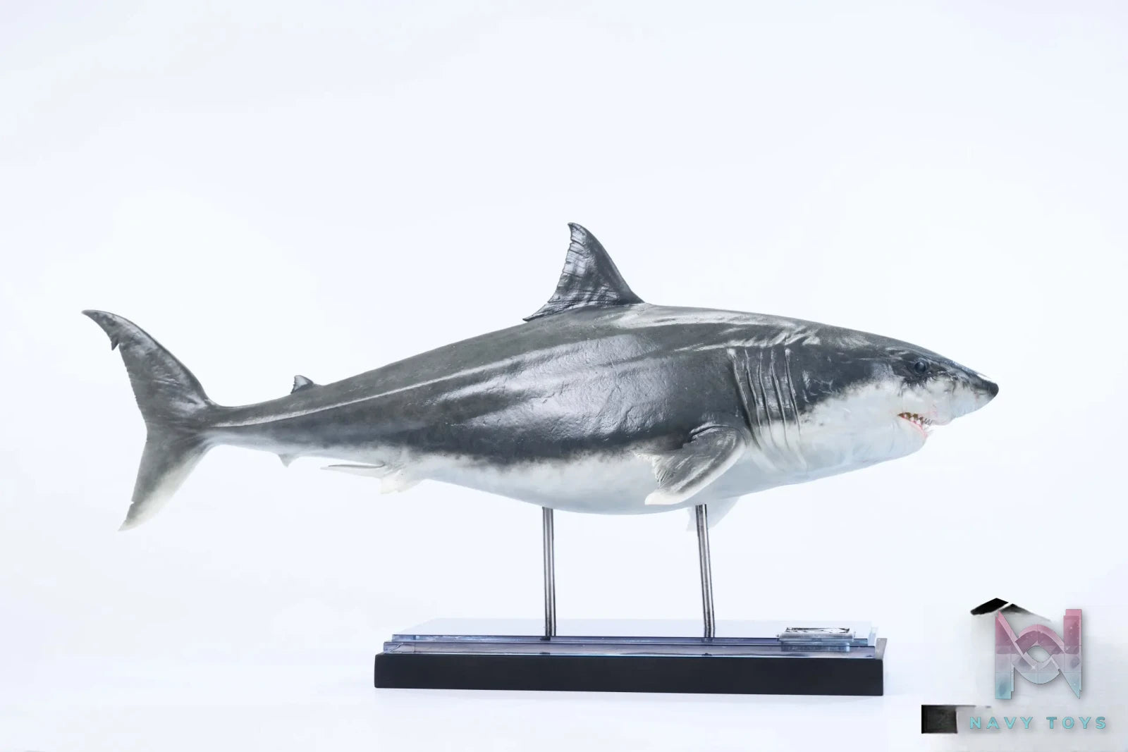 E9 studio – Original Ocean Life Series Shark Model (Licensed)