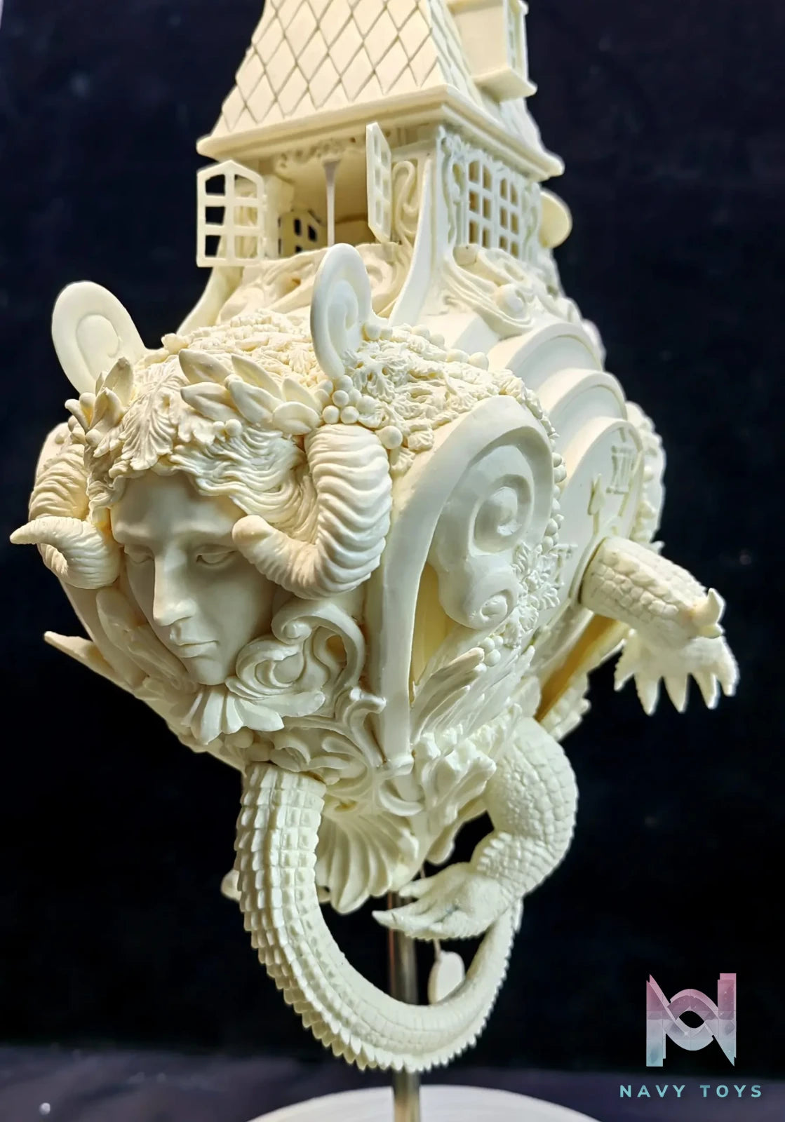Primordial Creations – Clock Crocodile Grey Model (Licensed)
