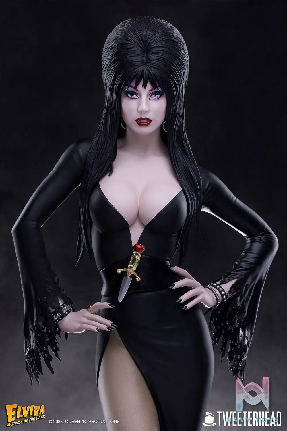 Sideshow Collectibles – Elvira: Mistress of the Dark 9127342 9127343 (Licensed)