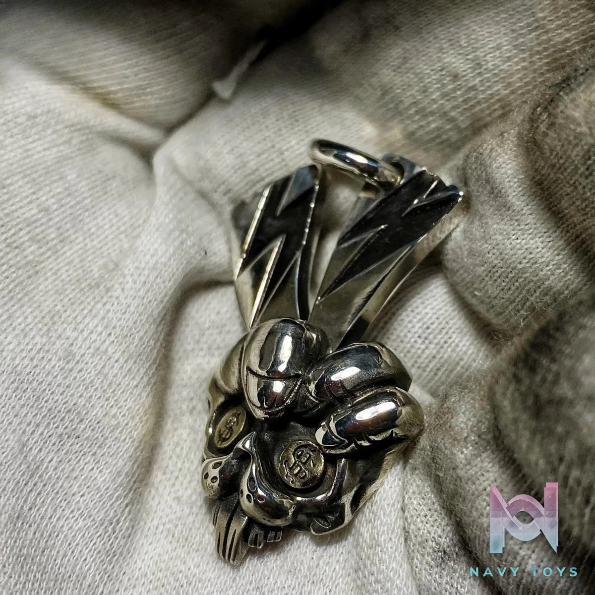 Raven Studio (silver jewelry) – Original Exclusive Year of the Rabbit “Suddenly Rich” Pendant Original
