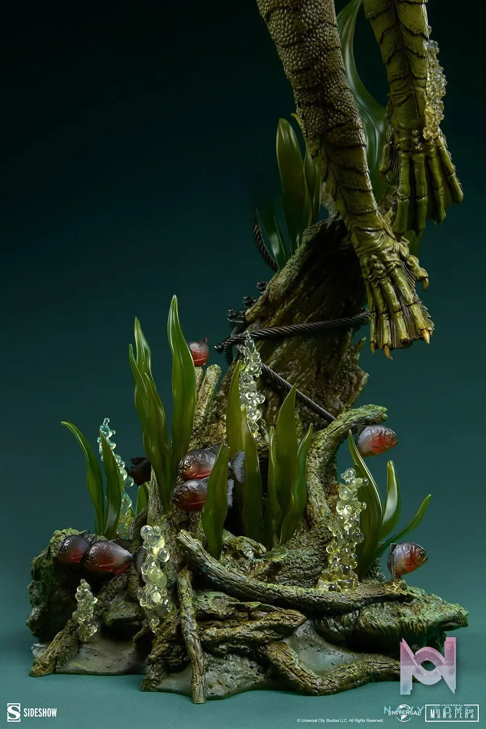 Sideshow Collectibles – Creature from the Black Lagoon Premium Format Figure 300898 (Licensed)