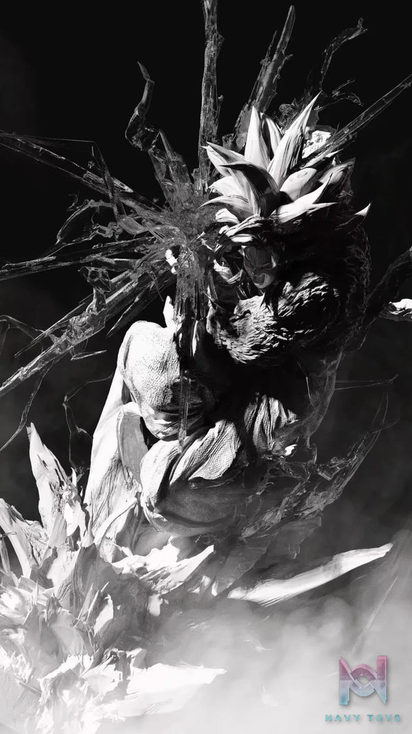 Iron Curtain Studio – Son Goku Dragon Ball