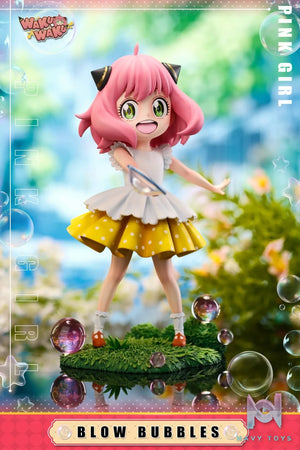 WakuWaku Studio – Spy x Family Bubble Blowing Girl Anya Forger