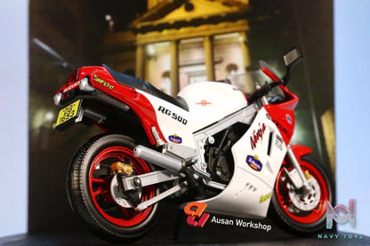 Ausan WorkShop Studio – RG 500 Motorcycle with Wireless Power Diorama & Retro Phone Booth AS012 AS002N (Licensed)