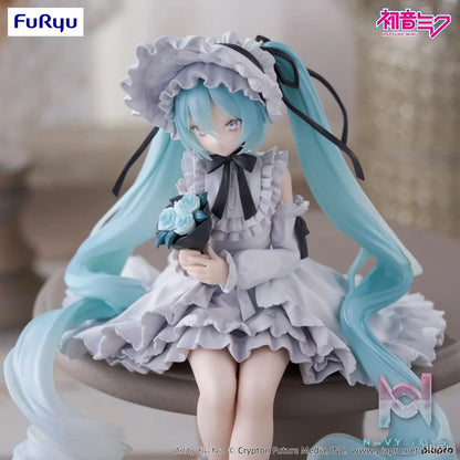 FURYU – Hatsune Miku Noodle Stopper Figure Vintage Doll Style (Licensed)