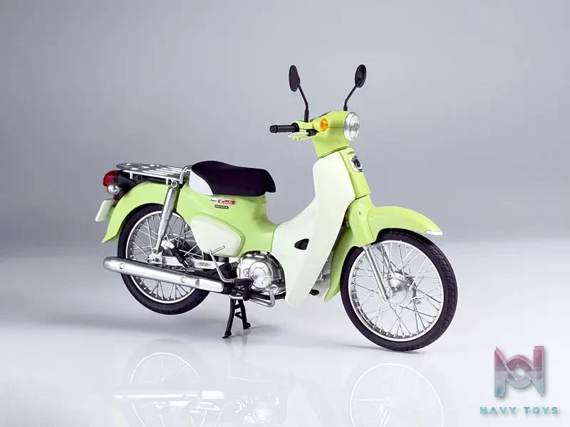 PLUM – 1/12 NEXT Tohoku Zunko: Zundamon Project Honda Super Cub (Zundamon Edition) Plastic Model (Licensed)