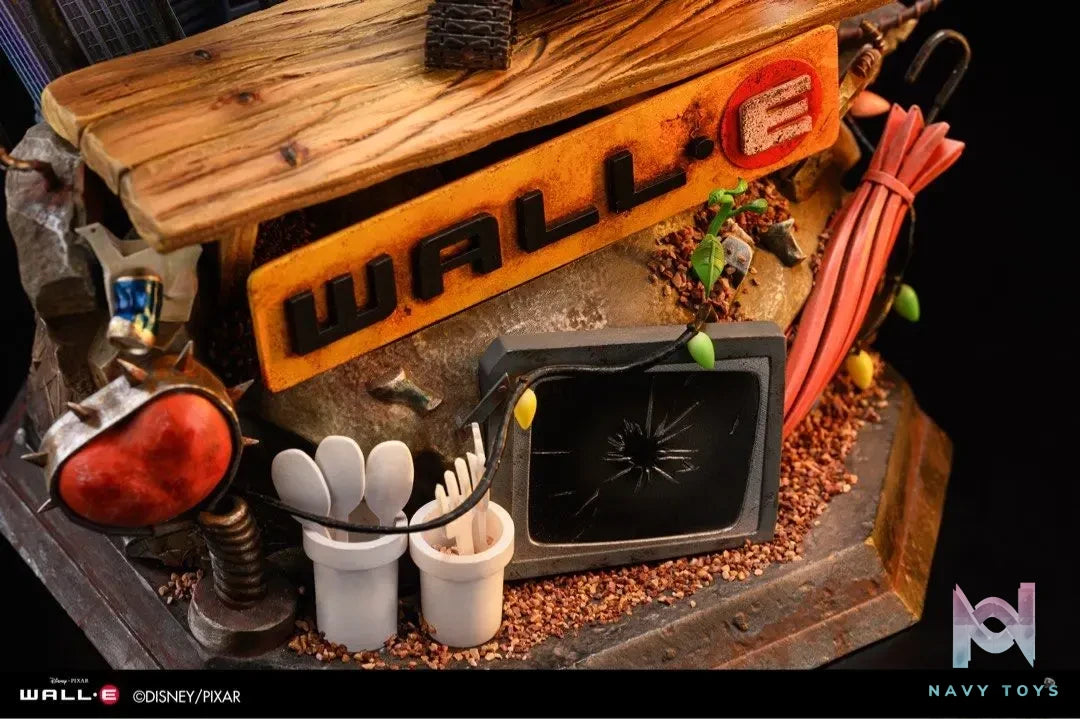 MGL TOYS Studio – WALL-E & EVE (Licensed)