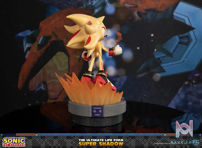 First 4 Figures – Sonic The Hedgehog – The Ultimate Life Form: Shadow the Hedgehog X Super Shadow (Licensed)