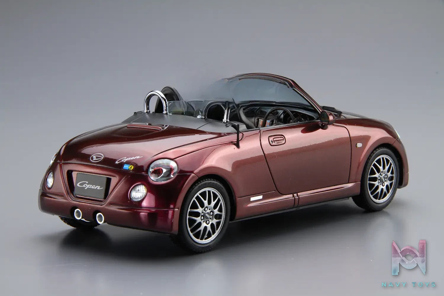 AOSHIMA – 1/24 Scale Car Model #15 (Licensed)