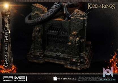 Prime 1 Studio – Premium Masterline The Lord of the Rings (Film) Gandalf Versus Balrog PMLOTR-02 PMLOTR-02EX (Licensed)