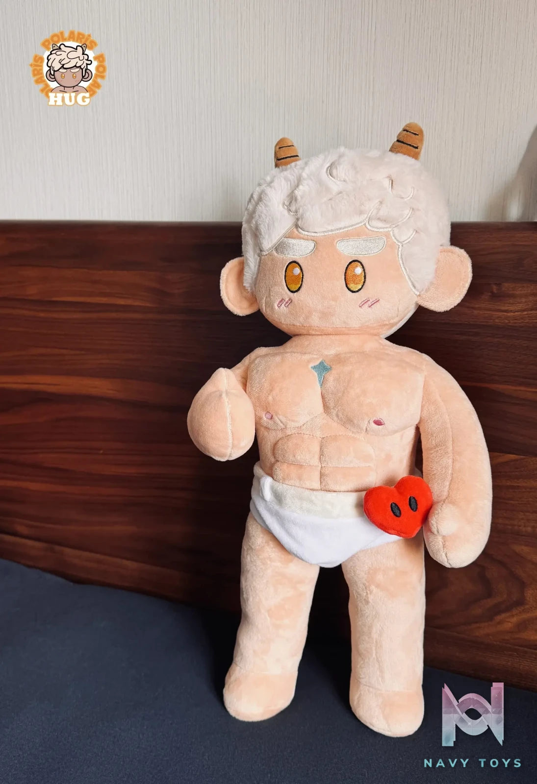Polaris Studio – Original Polaris Hug Lamb (Licensed)