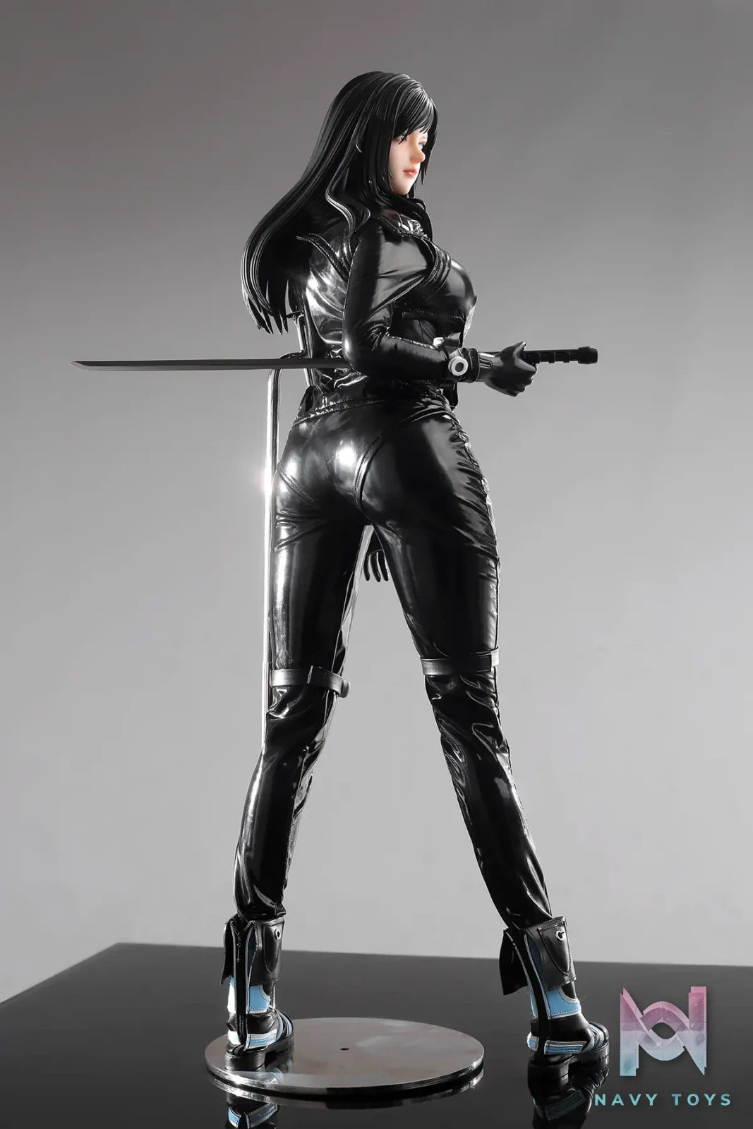 Yu Zhai Ren Xing Studio – GANTZ Reika Shimohira