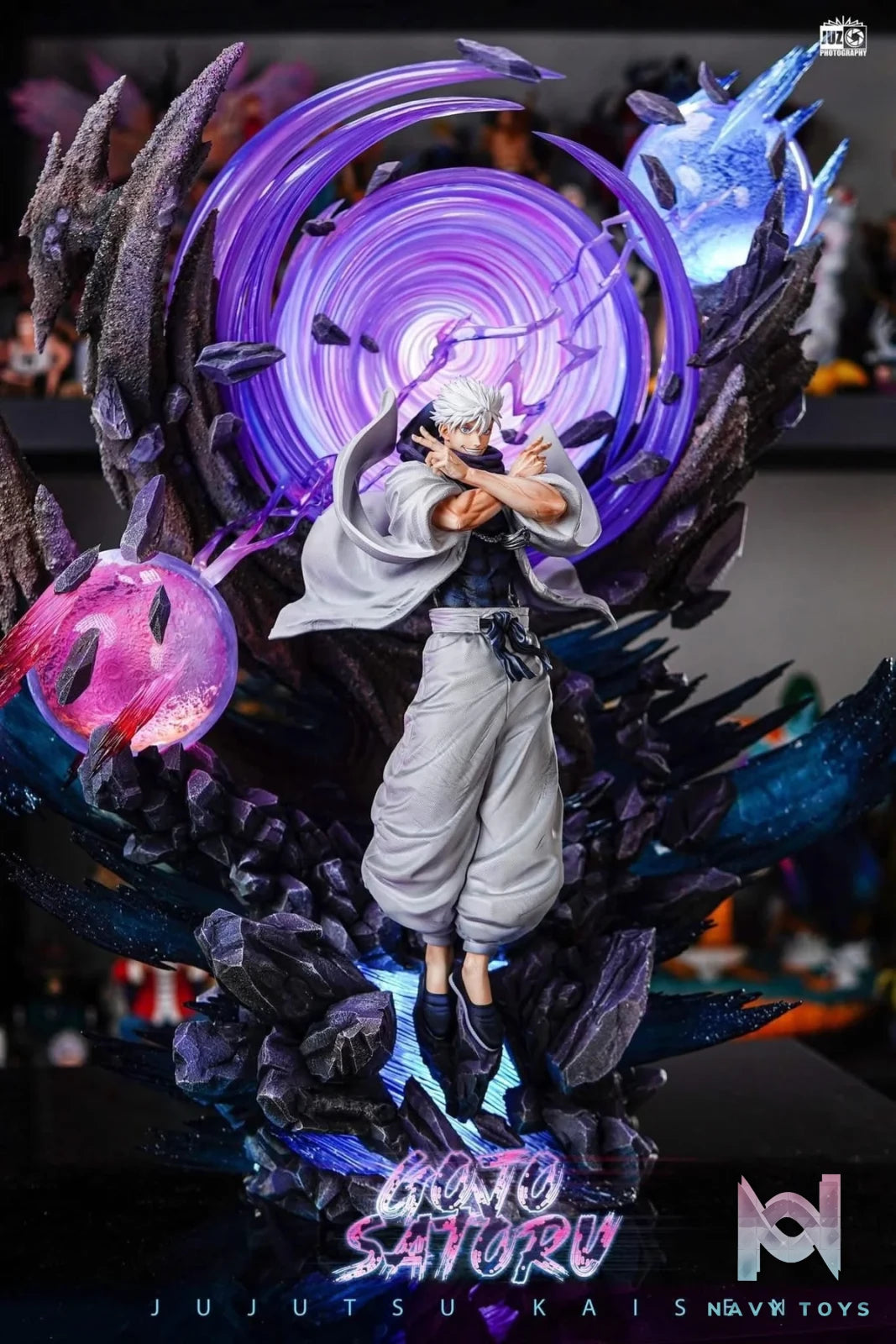 𝗧𝗲𝗺𝗽𝗹𝗲 𝘅 𝗭𝗮𝗻𝘆 𝗝𝗼𝗸𝗲 𝗦𝘁𝘂𝗱𝗶𝗼 - 𝗚𝗼𝗷𝗼 𝗦𝗮𝘁𝗼𝗿𝘂 resin statue Navy Toys anime figure