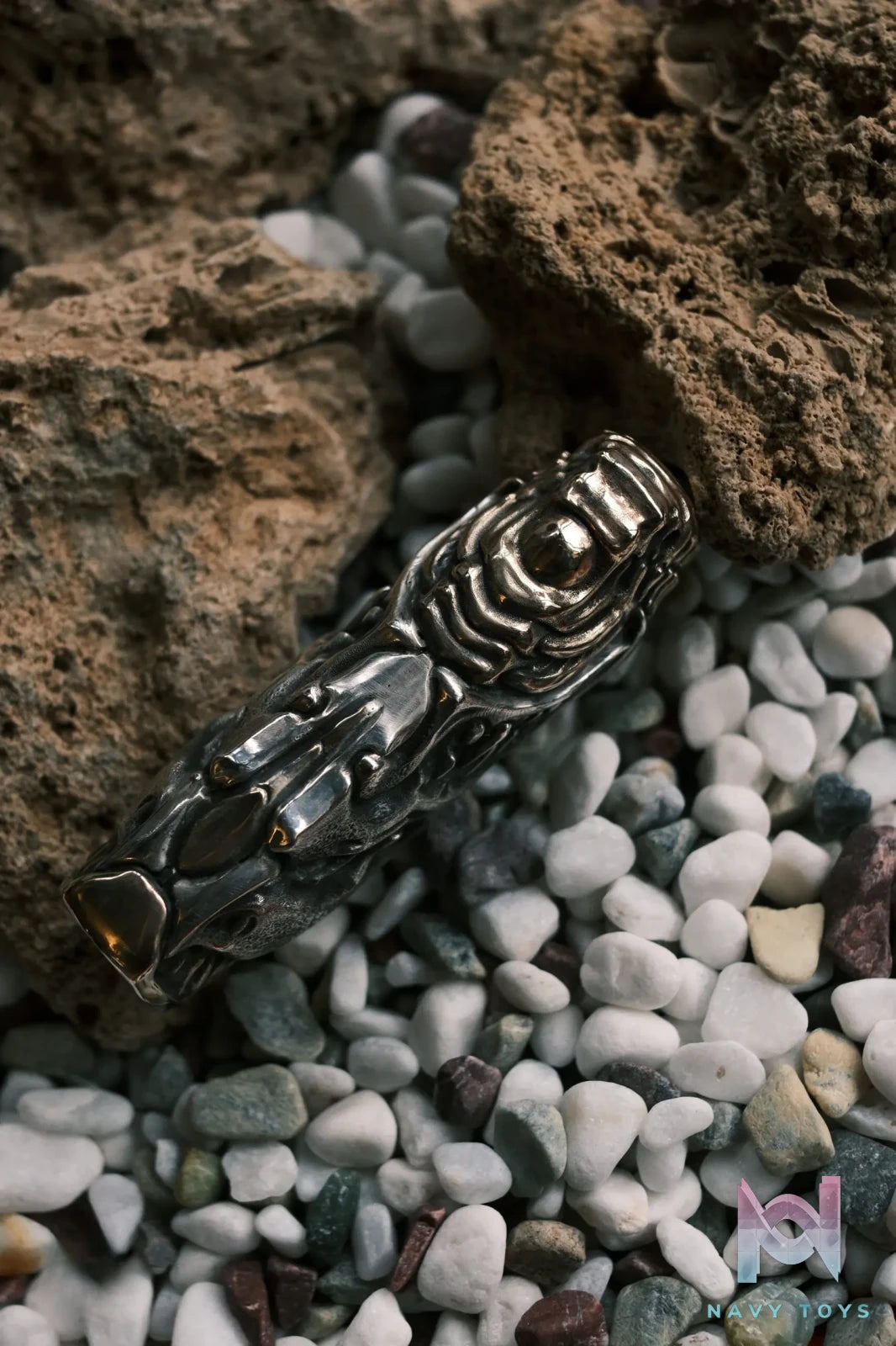 Raven Studio (silver jewelry) – Misty Fire Handmade Silver BIC J5 Lighter Case Original