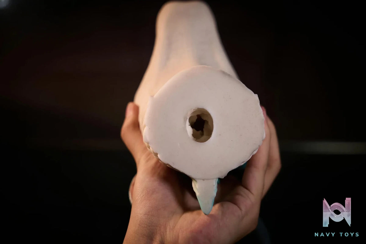 Shanhai Bozhu Studio – Dragon Head Silicone Manual Masturbator (Licensed)