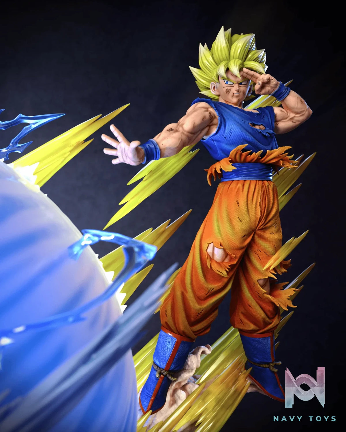 KD Collectibles – Goku vs Kid Buu Dragon Ball
