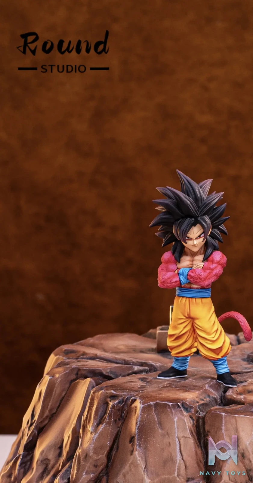 Round Studio – Dragon Ball GT Super Saiyan 4 Goku & Super Saiyan 4 Vegeta