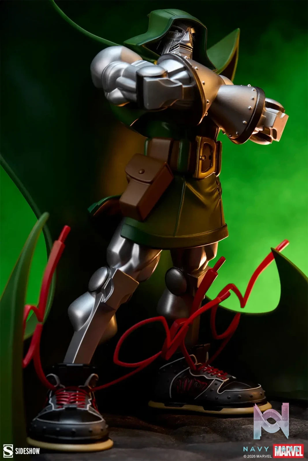Sideshow Collectibles – Marvel Dr. Doom Designer Collectible Statue 700251 (Licensed)