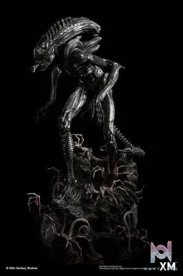 XM Studio – Alien Hive – Warrior Black (Licensed)