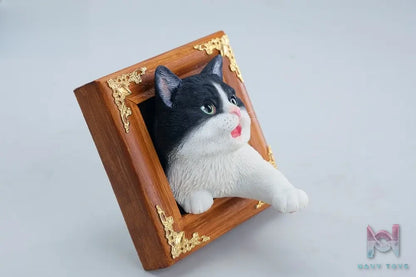 JXK – Escaped domestic cat JS-2608 (Licensed)