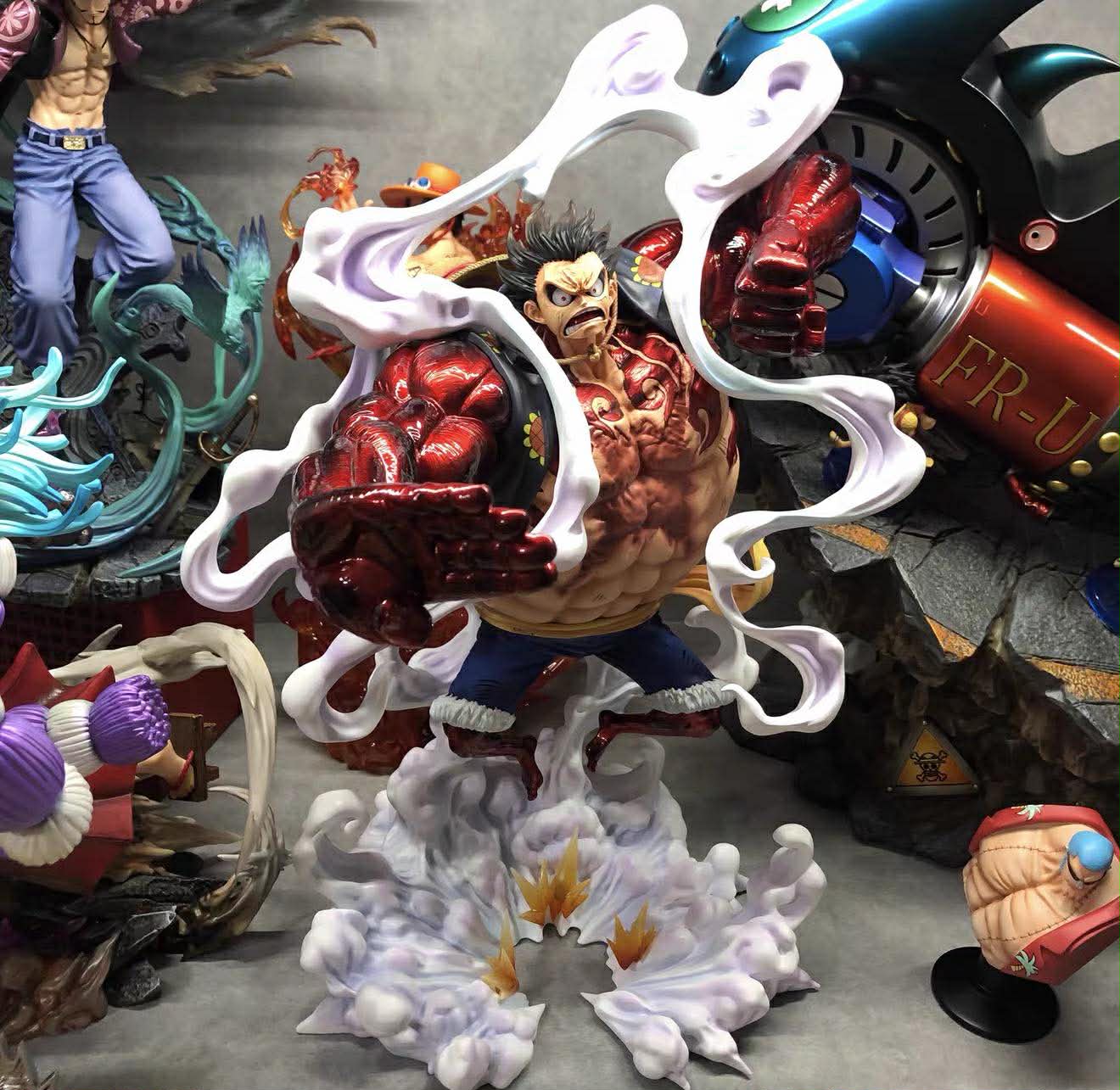 One Piece - Luffy Bounce Man - YYGK Studio resin statue Navy Toys anime figure