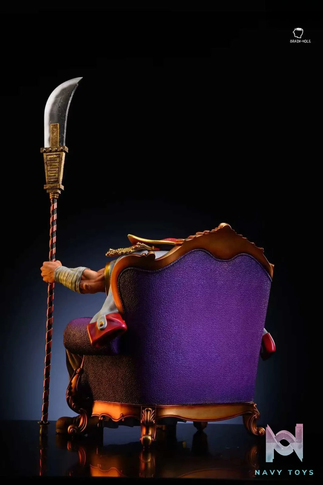 Brain-Hole Studio – One Piece Seated Edward Newgate