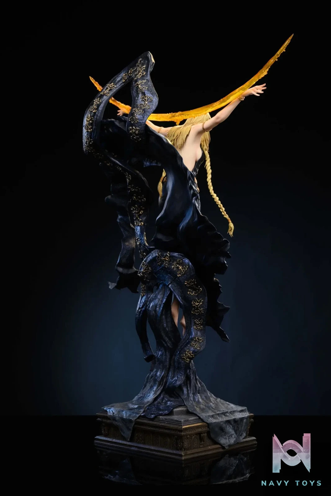 Sword X Wing Studio & ACY Studio – Elden Ring Marika & Radagon