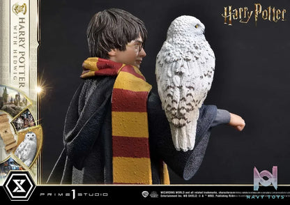 Prime 1 Studio – Prime Collectible Figures Harry Potter Harry Potter With Hedwig PCFHP-03 (Licensed)