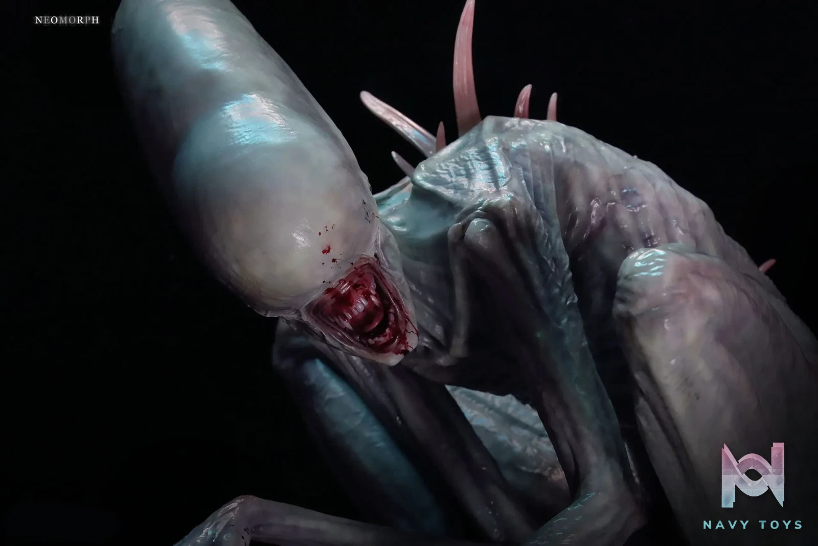 Deep tale Studio – White Alien
