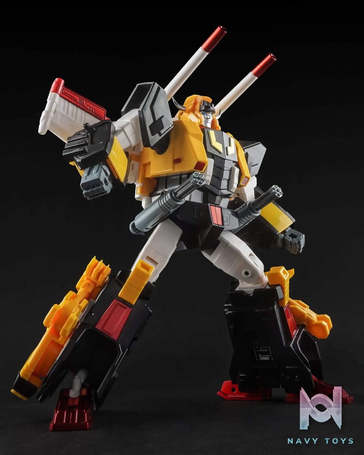 Keith’s Fantasy Club Studio – E.A.V.I. Metal Phase 8A Simba Victory Leo Transformers