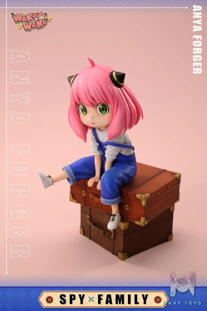 Wakuwaku Studio – Spy x Family Overalls Pink Girl