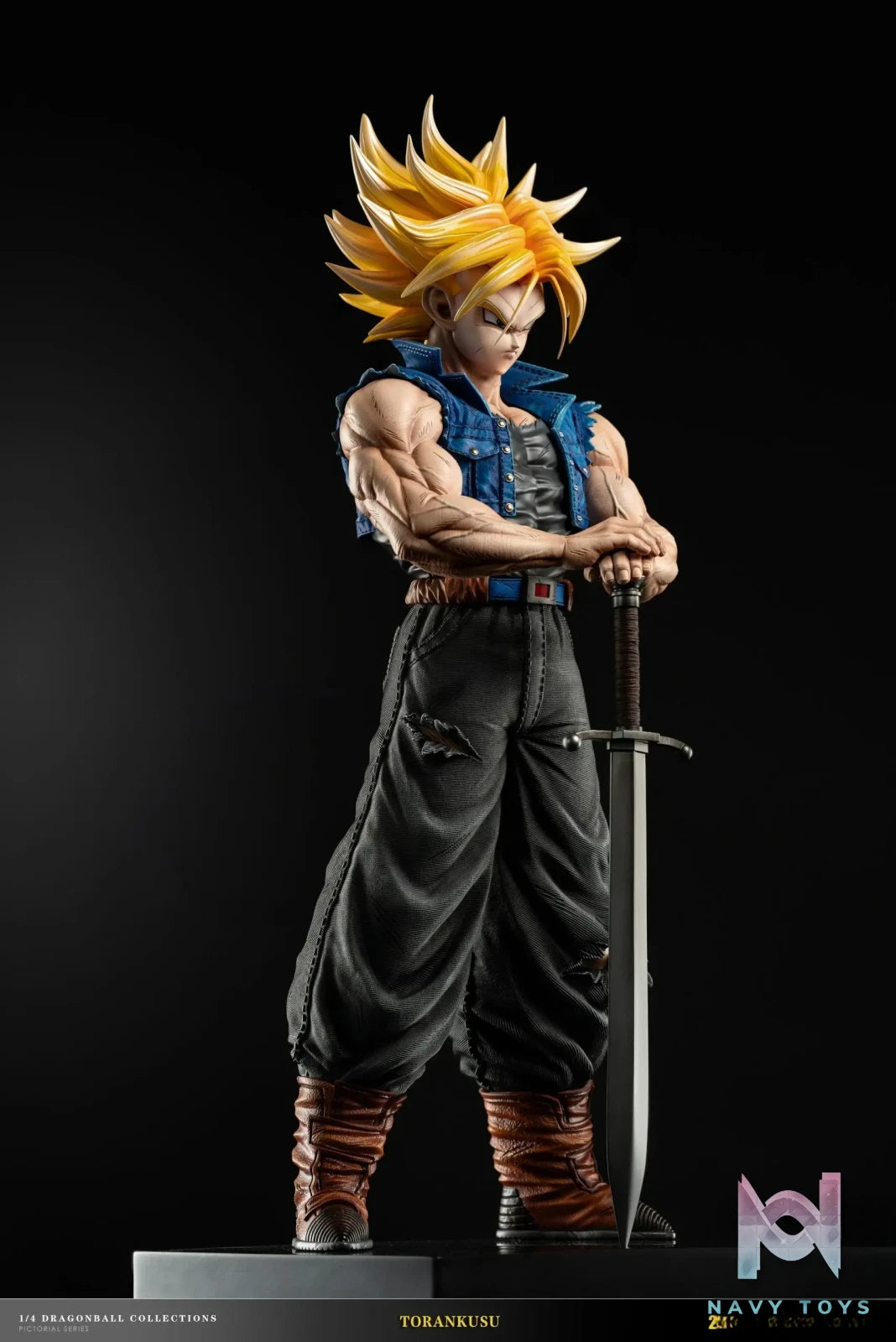 2% Studio – Dragon Ball Future Trunks