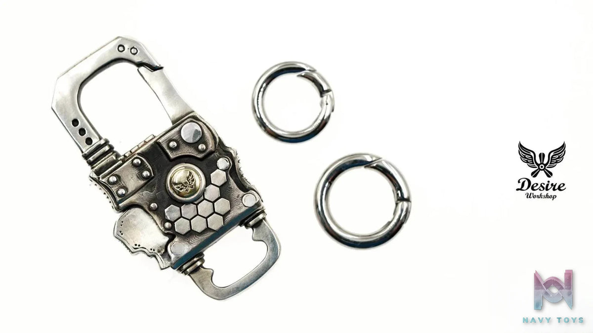 Raven Studio (silver jewelry) – Exclusive Tech-style Keychain Original