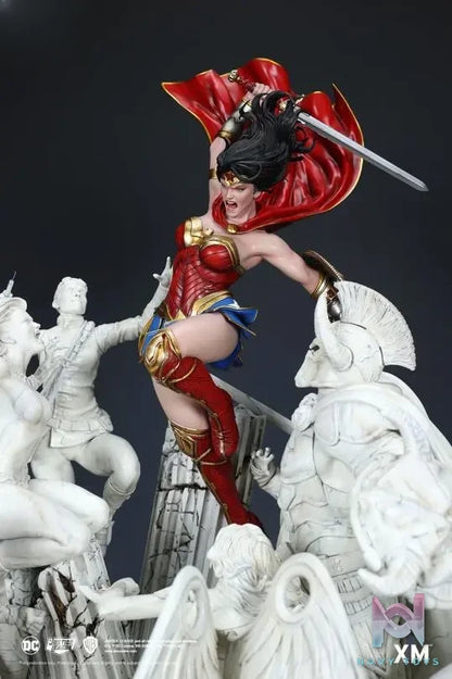 XM Studio – Wonder Woman Courage David Finch (Licensed)