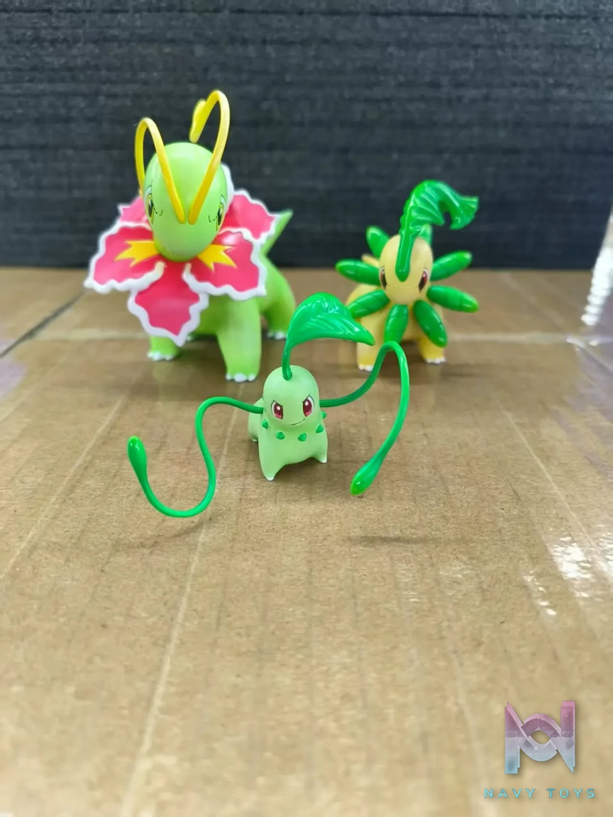 FOG Studio – Pokémon scaleworld 1/20 Meganium Evolution Set