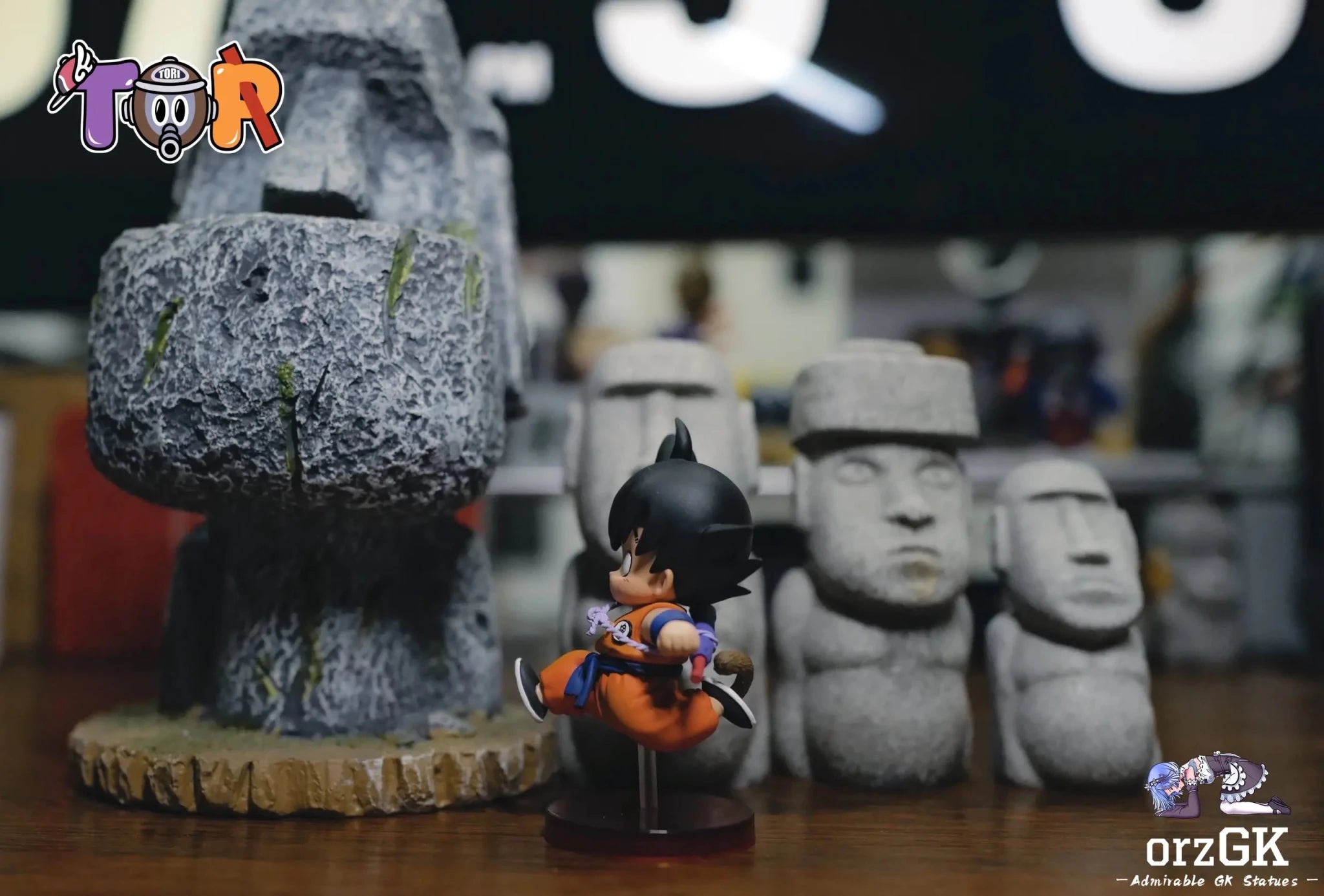 TOR Studio - WCF Little Goku Series 001 Running Little Goku Dragon Ball resin statue Navy Toys anime figure