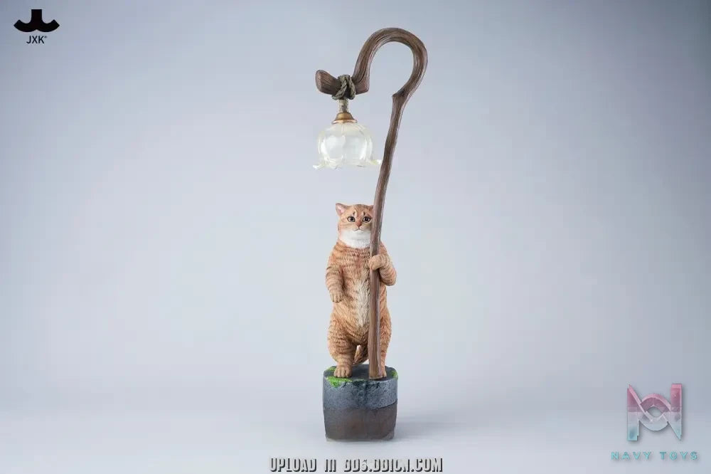 JXK – Lily of the Valley Reflecting a Cat JXK342 (Licensed)