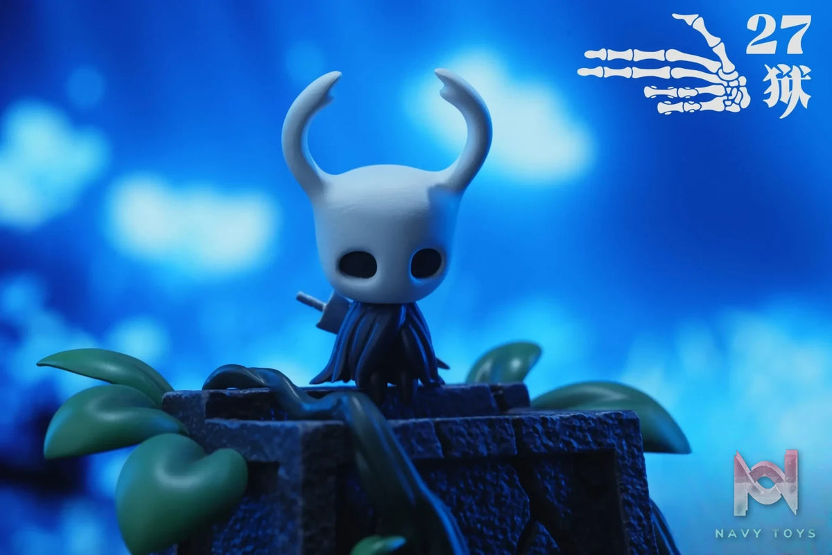 27abyss Studio – Hollow Knight Snoozing knight Sitting Quirrel